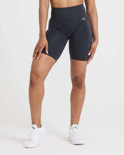 Effortless Seamless Cycling Shorts | Coal